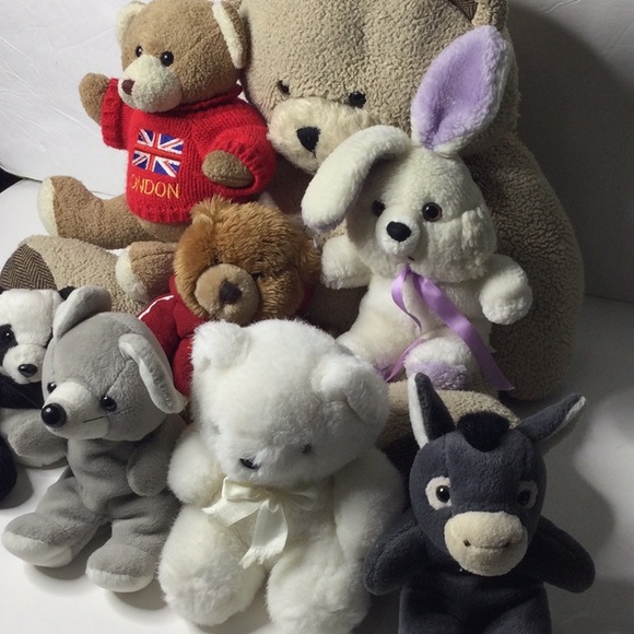 Stuffed animal bundle - Picture 4 of 4